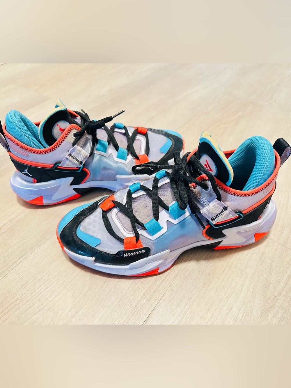Jordan Why Not? ZER0.5 basketball sneakers, DC3637-500.